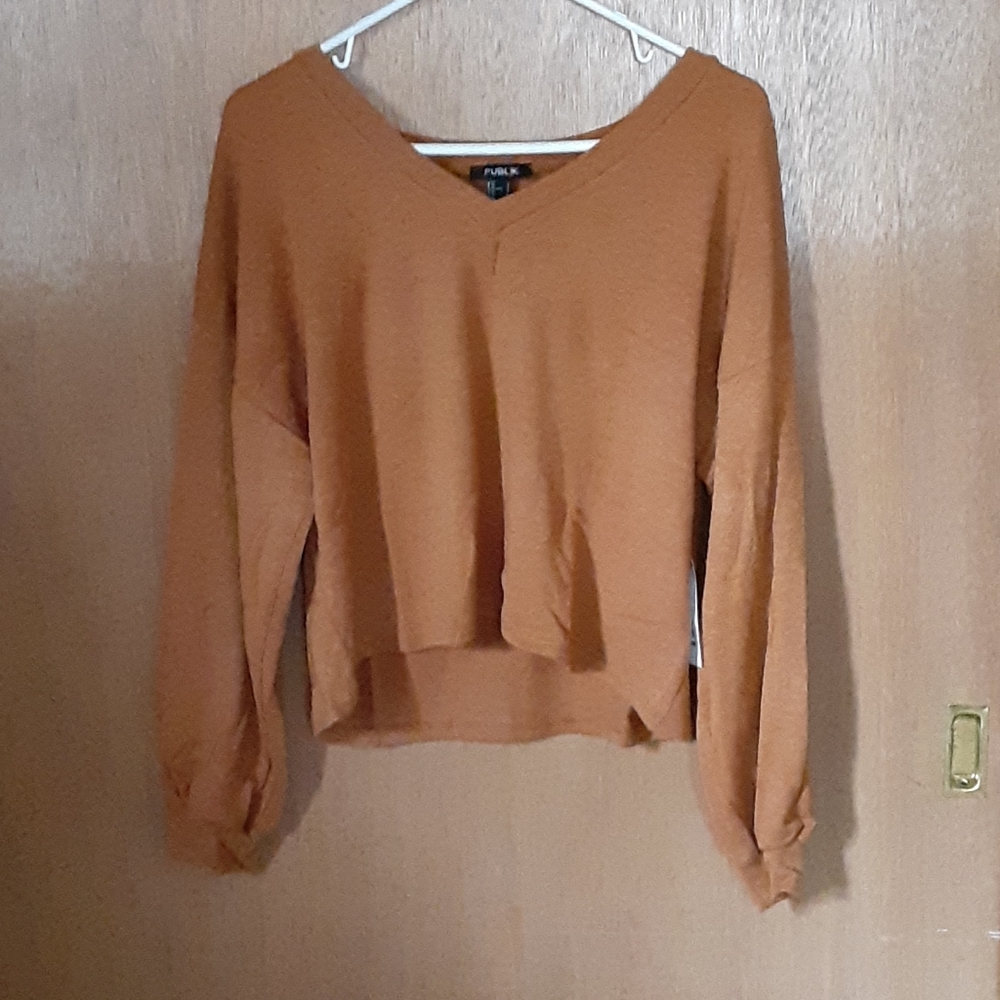 Long sleeve sweater